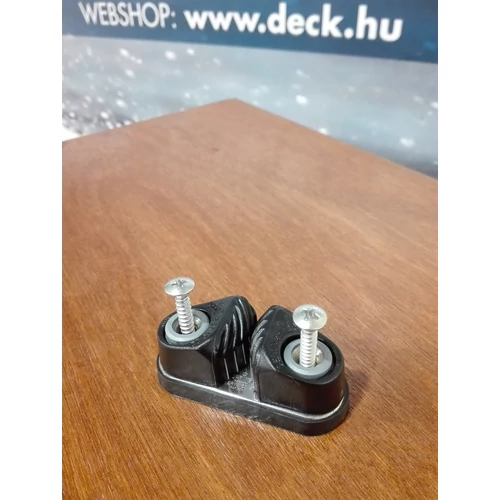 Kötélfogó-Servo 22 clam cleat 40 mm OSC
