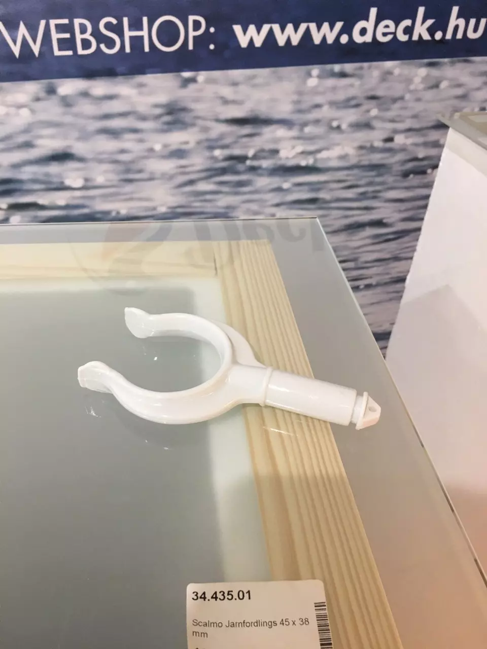Evezővilla 45x38 mm fehér műanyag